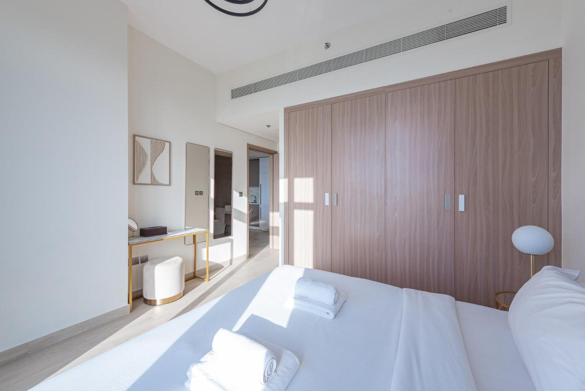 Cozy & Convenient 1Br Haven In Al Jaddaf Lägenhet Dubai Exteriör bild